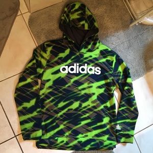 ⚽️BOYS ADIDAS CAMO HOODIE⚽️